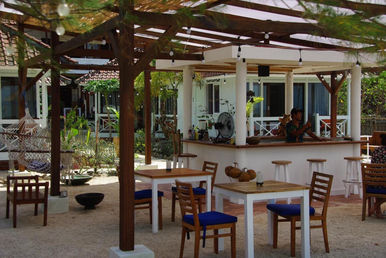 The High Dive Gili Gede By Ultimate Resorts Exteriör bild